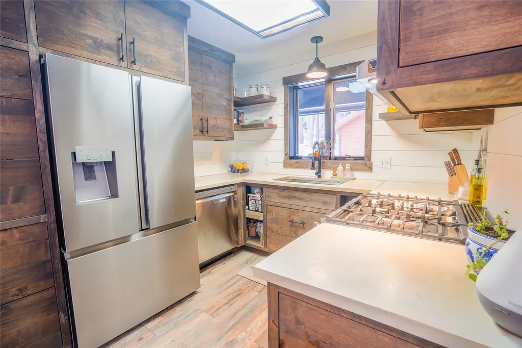 381 Ponderosa Lane Kalispell MT 59901