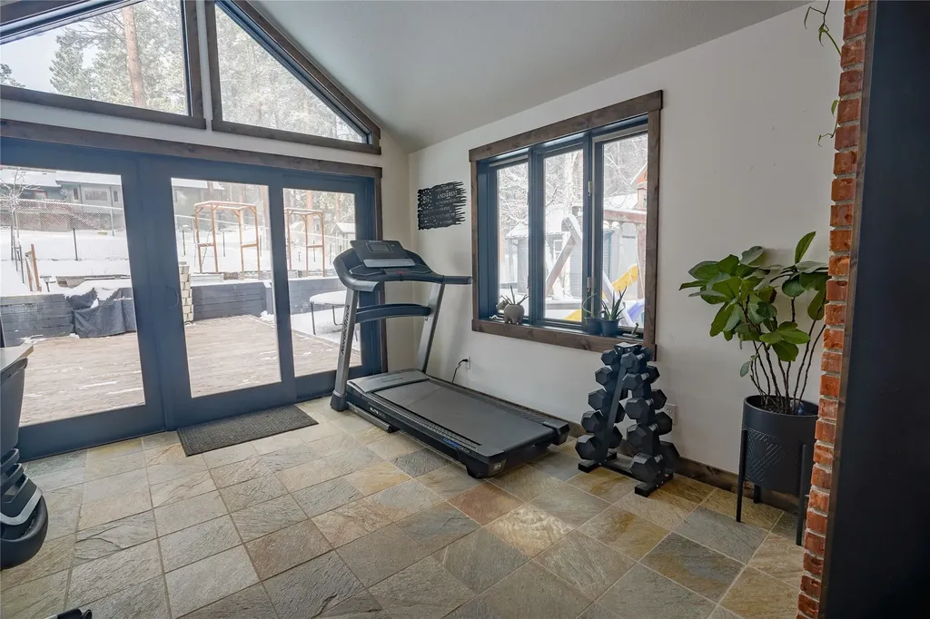381 Ponderosa Lane Kalispell MT 59901