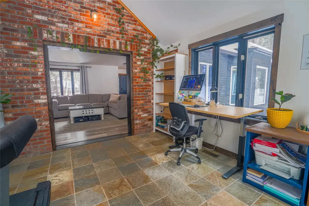 381 Ponderosa Lane Kalispell MT 59901
