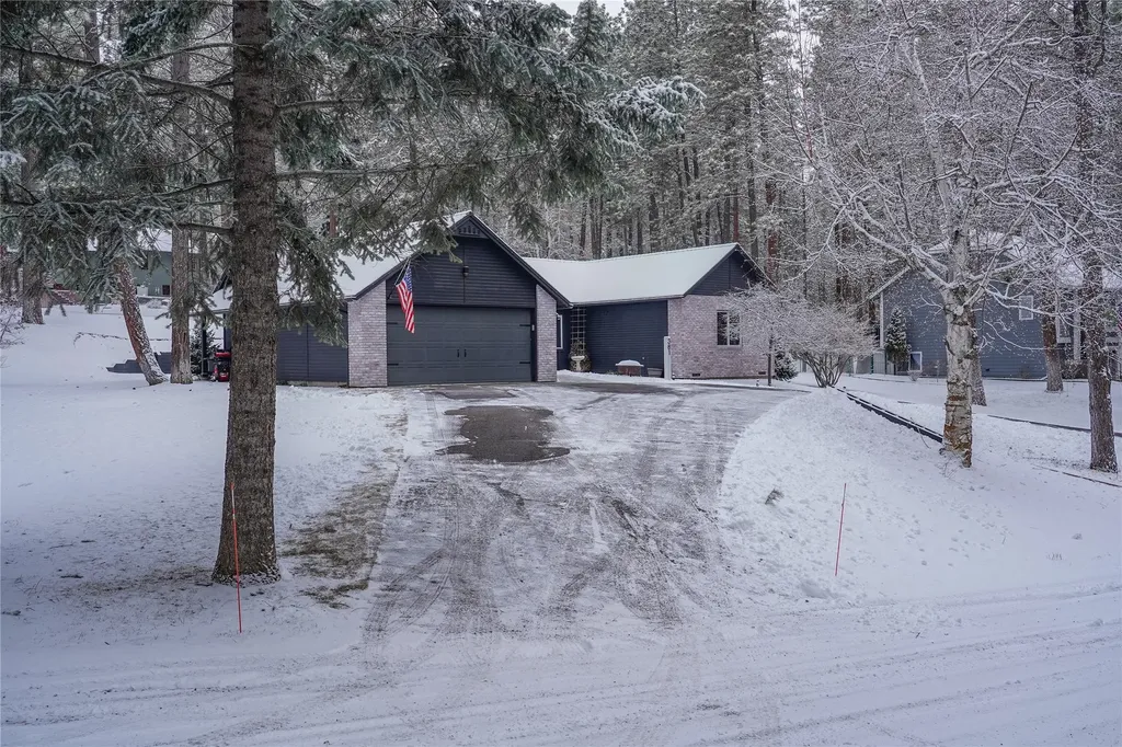 381 Ponderosa Lane Kalispell MT 59901