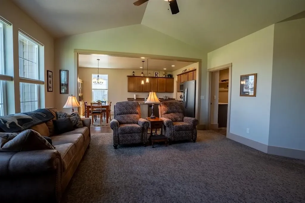 602 Md Circle Hamilton MT 59840