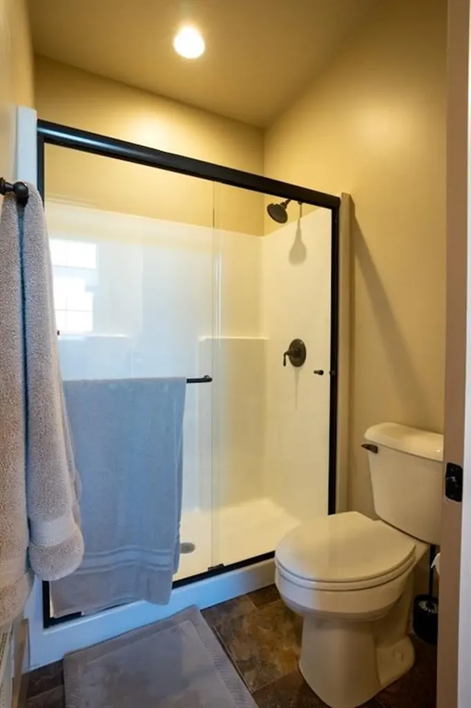 602 Md Circle Hamilton MT 59840