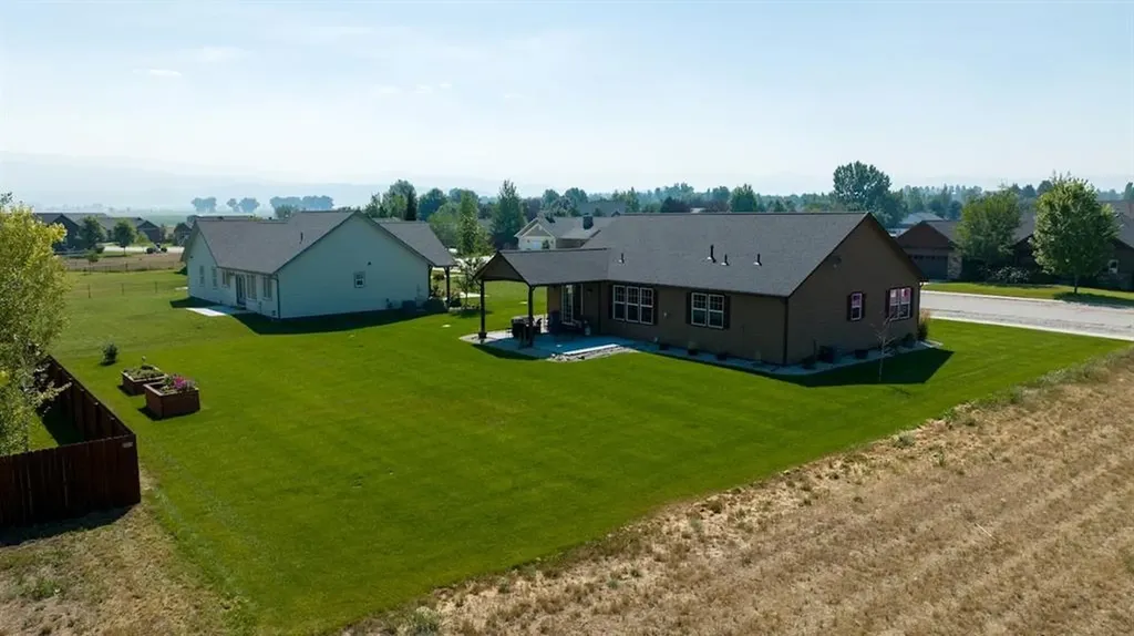 602 Md Circle Hamilton MT 59840