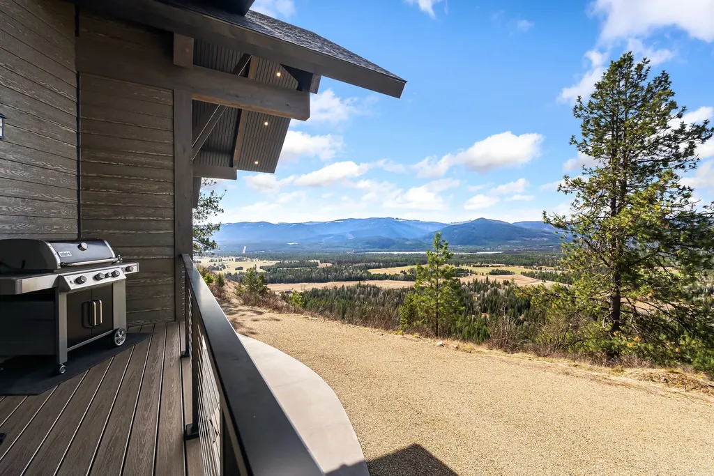 42 Twenty Peak Gulch Road Trout Creek MT 59874