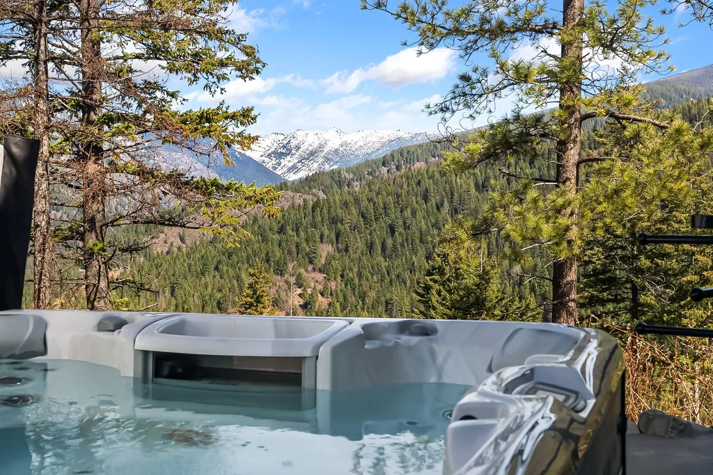 42 Twenty Peak Gulch Road Trout Creek MT 59874