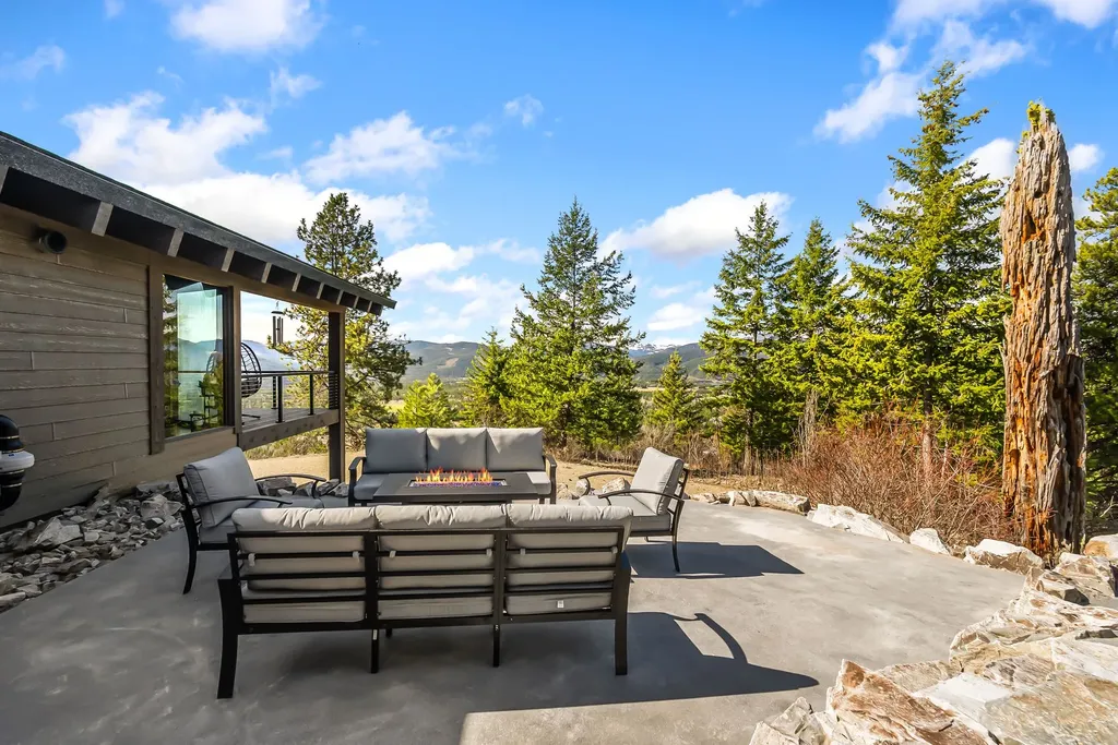 42 Twenty Peak Gulch Road Trout Creek MT 59874