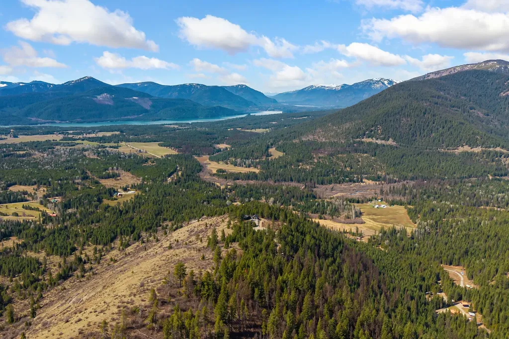42 Twenty Peak Gulch Road Trout Creek MT 59874