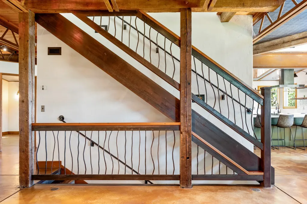 2449 Turkey Red Lane Bozeman MT 59715