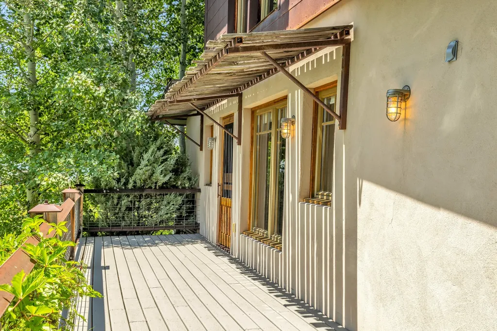 2449 Turkey Red Lane Bozeman MT 59715