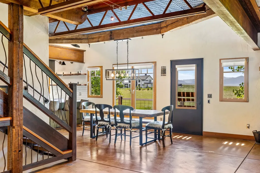 2449 Turkey Red Lane Bozeman MT 59715