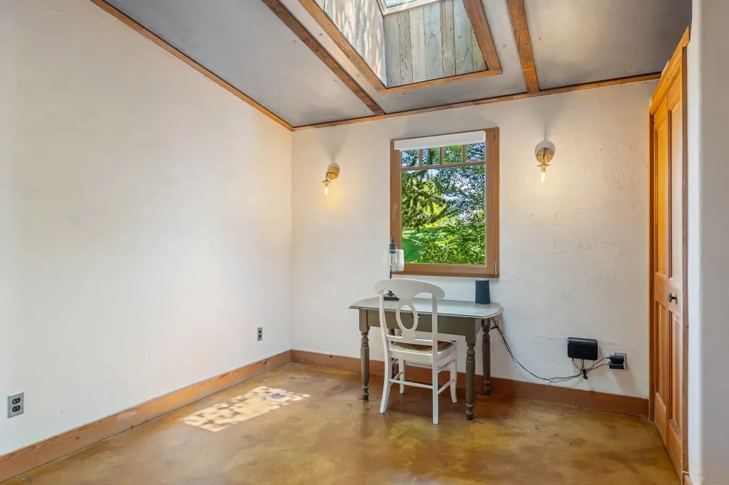 2449 Turkey Red Lane Bozeman MT 59715