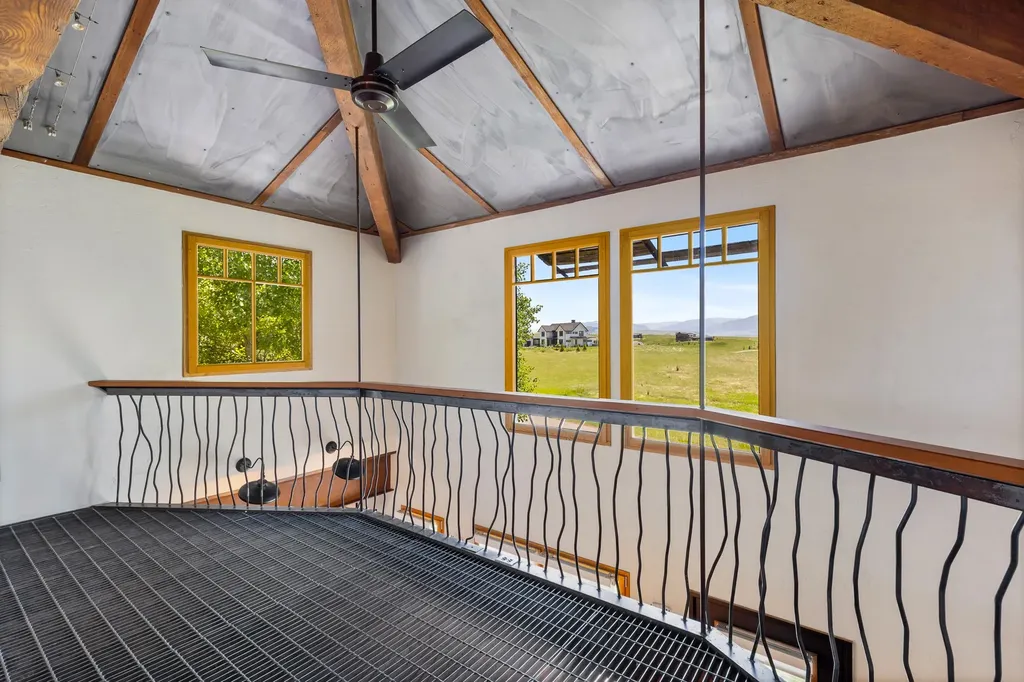 2449 Turkey Red Lane Bozeman MT 59715
