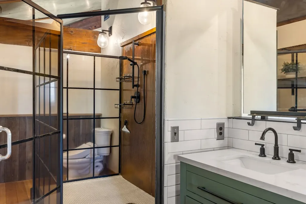 2449 Turkey Red Lane Bozeman MT 59715