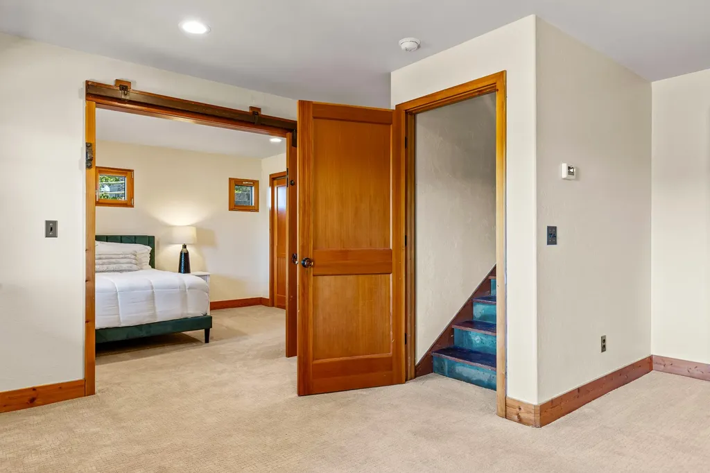 2449 Turkey Red Lane Bozeman MT 59715