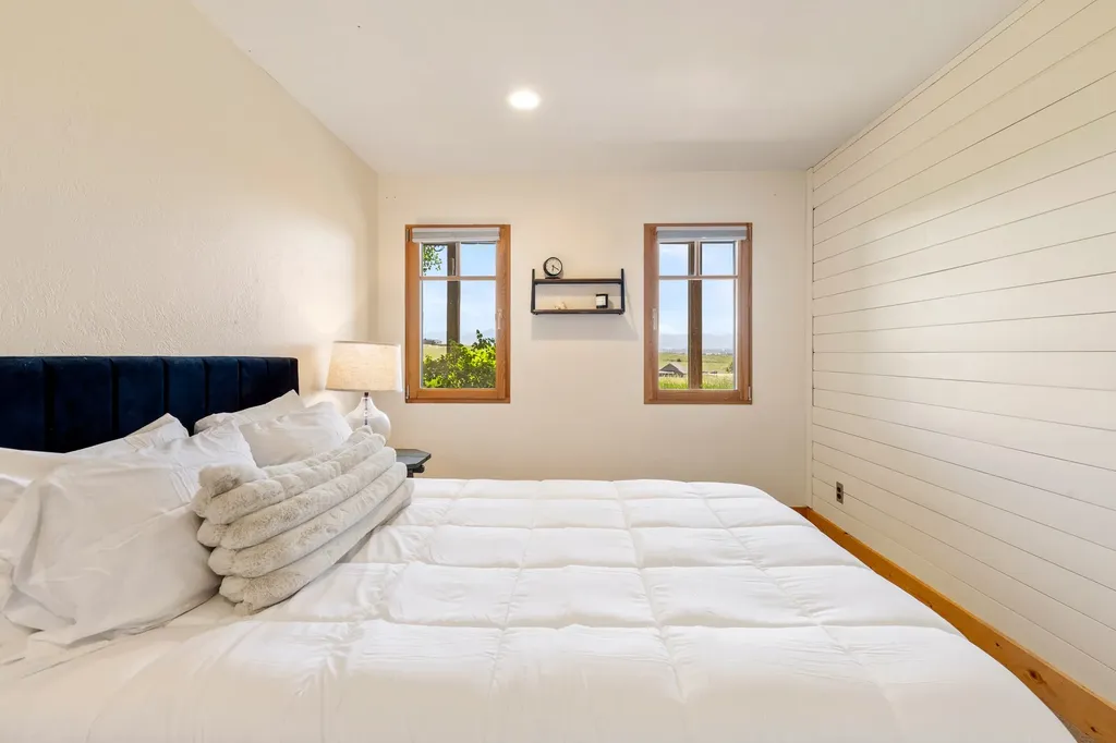 2449 Turkey Red Lane Bozeman MT 59715
