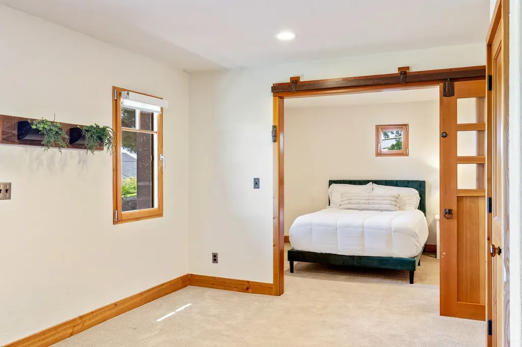 2449 Turkey Red Lane Bozeman MT 59715