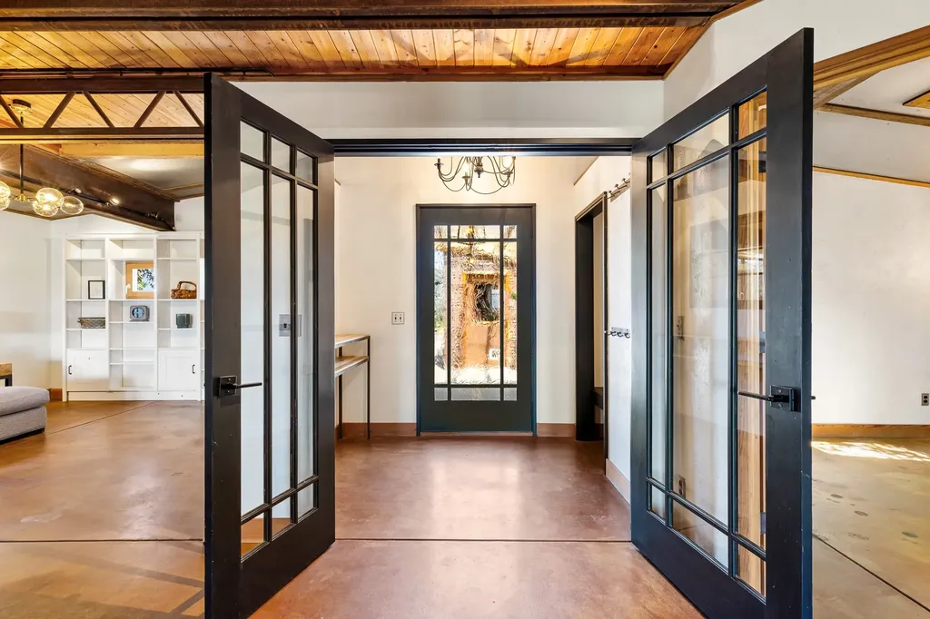 2449 Turkey Red Lane Bozeman MT 59715