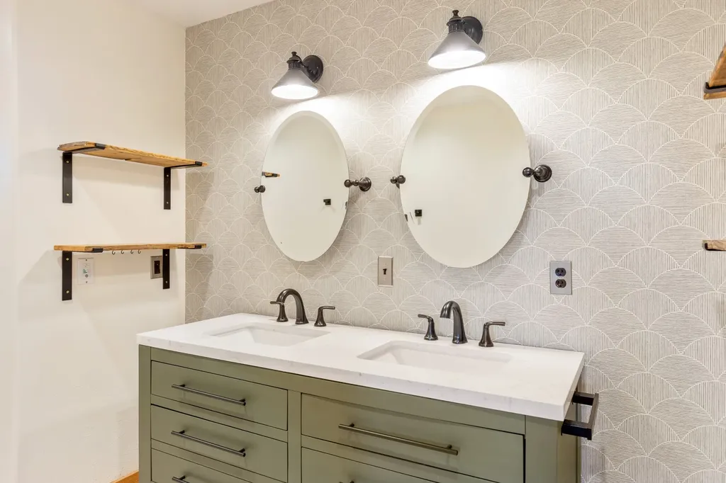 2449 Turkey Red Lane Bozeman MT 59715
