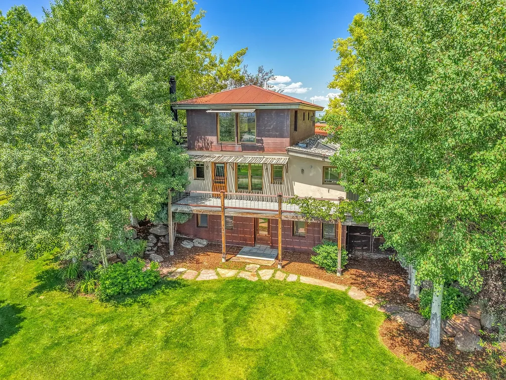 2449 Turkey Red Lane Bozeman MT 59715