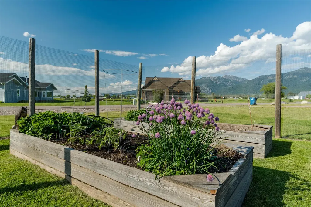 625 Eisenhower Street SE Ronan MT 59864