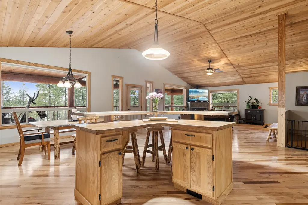120 Osprey Court Rexford MT 59930