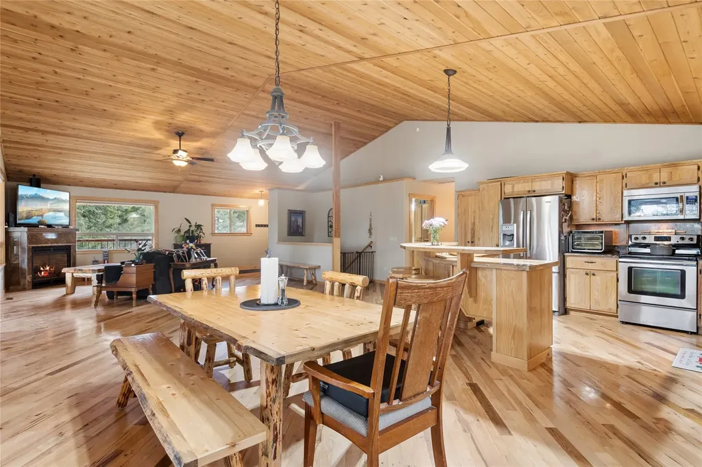120 Osprey Court Rexford MT 59930