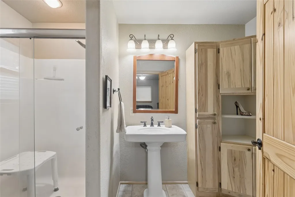 120 Osprey Court Rexford MT 59930