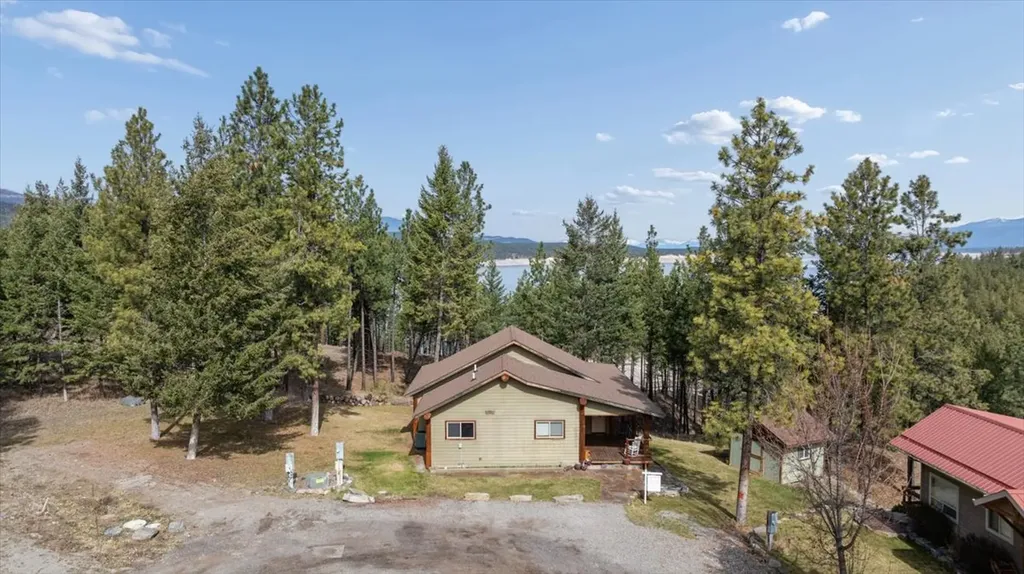 120 Osprey Court Rexford MT 59930