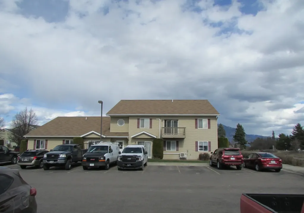 22 Diane Road Columbia Falls MT 59912