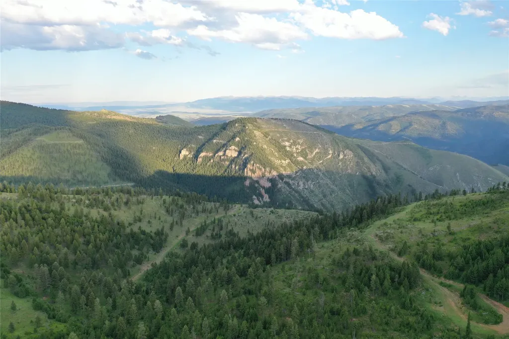2 Tract, Garnet Range Drummond MT 59825