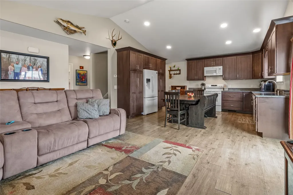 5125 Avalon Lane Lolo MT 59847