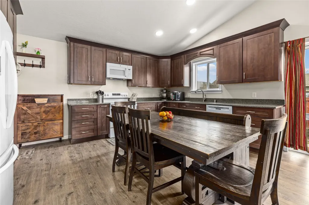 5125 Avalon Lane Lolo MT 59847