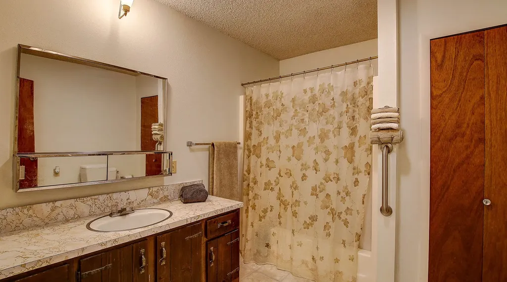 12014 Chase Lane Clinton MT 59825