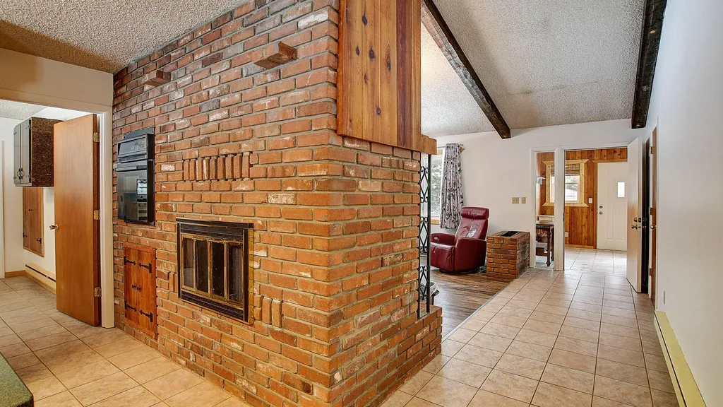 12014 Chase Lane Clinton MT 59825