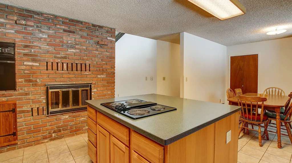 12014 Chase Lane Clinton MT 59825