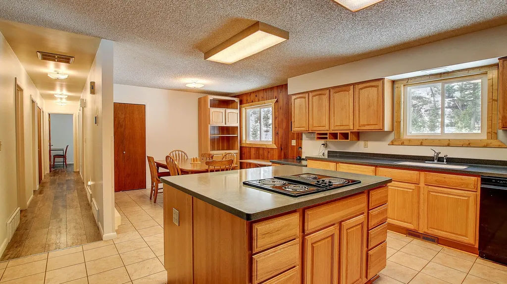 12014 Chase Lane Clinton MT 59825