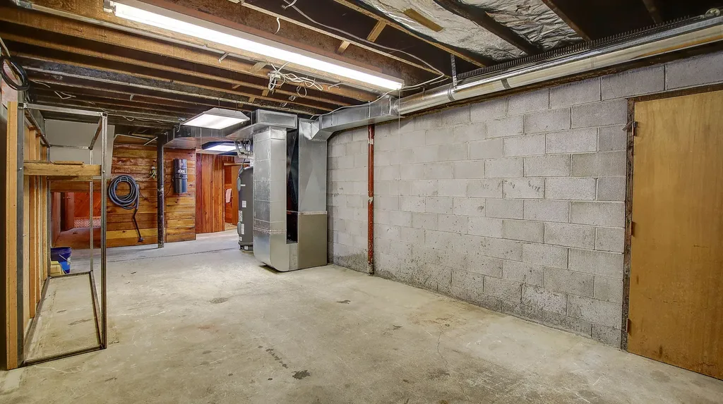 12014 Chase Lane Clinton MT 59825