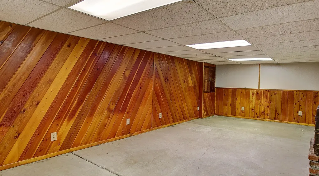 12014 Chase Lane Clinton MT 59825
