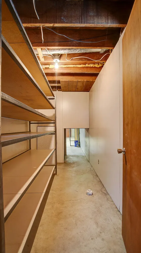 12014 Chase Lane Clinton MT 59825