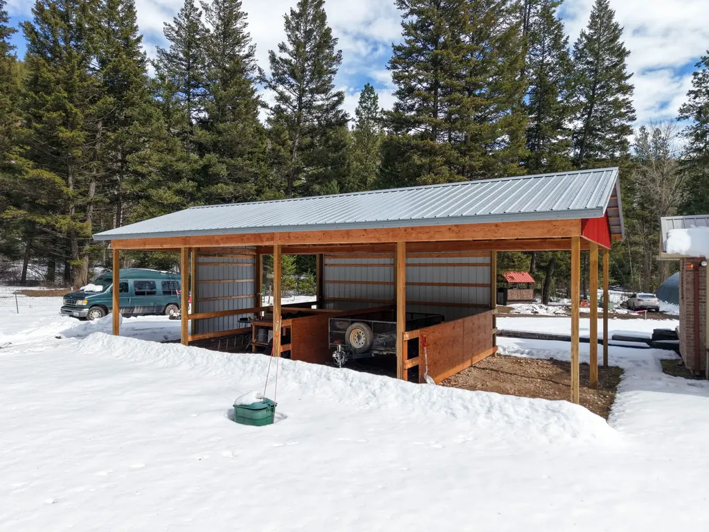 12014 Chase Lane Clinton MT 59825