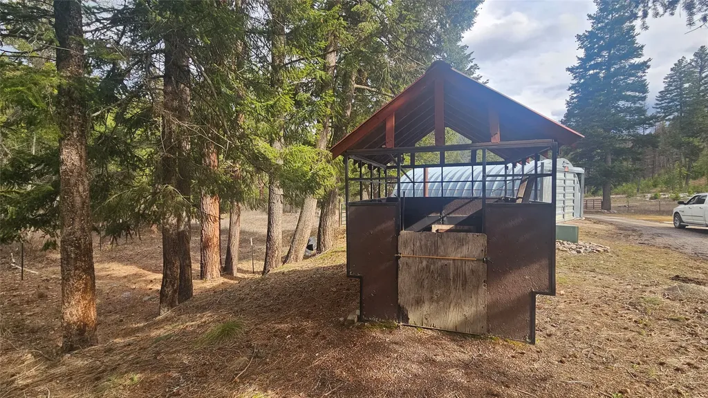 12014 Chase Lane Clinton MT 59825