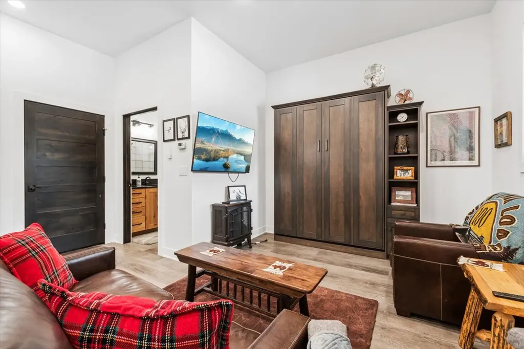101 Little Mountain Road Whitefish MT 59937