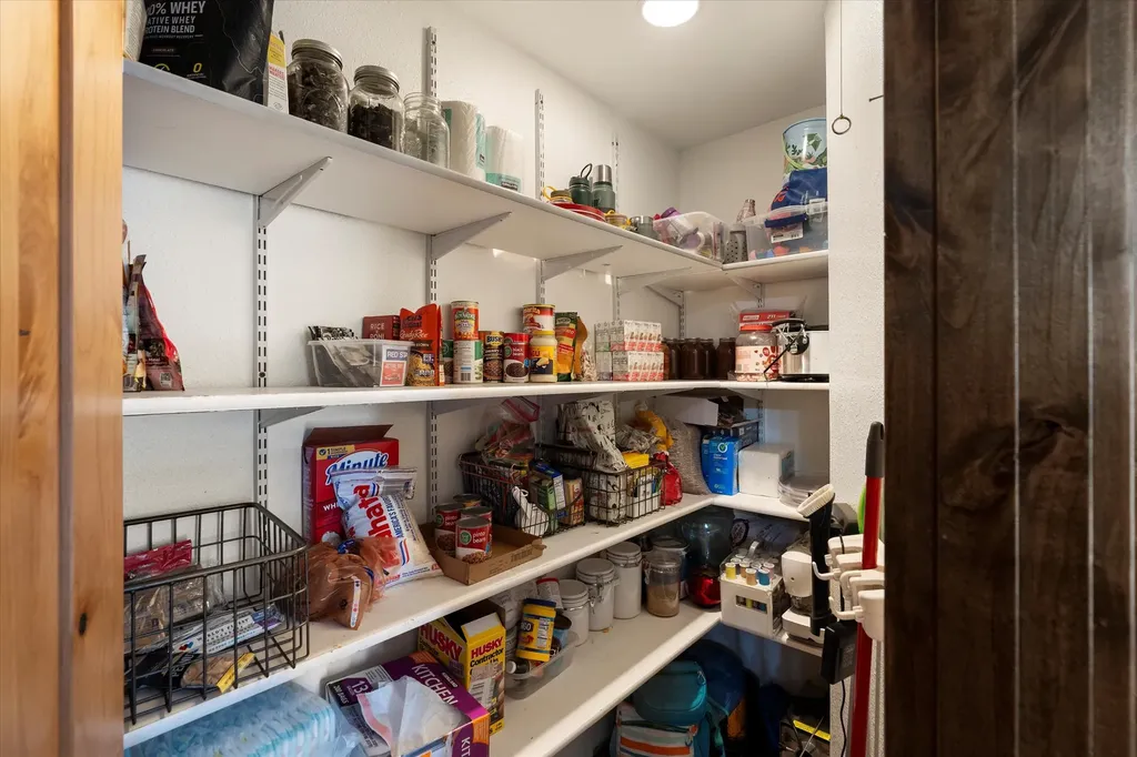 165 Reeds Lane Columbia Falls MT 59912