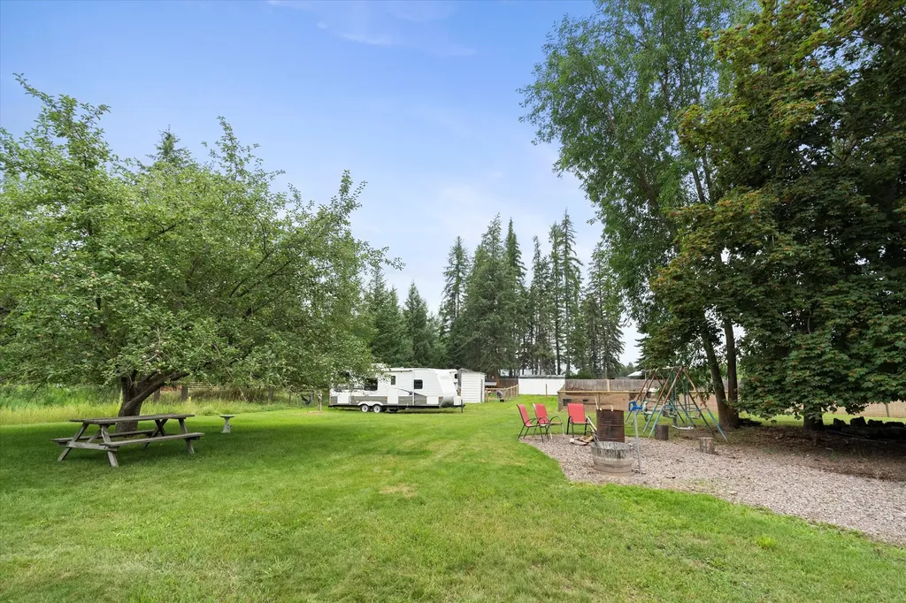 165 Reeds Lane Columbia Falls MT 59912