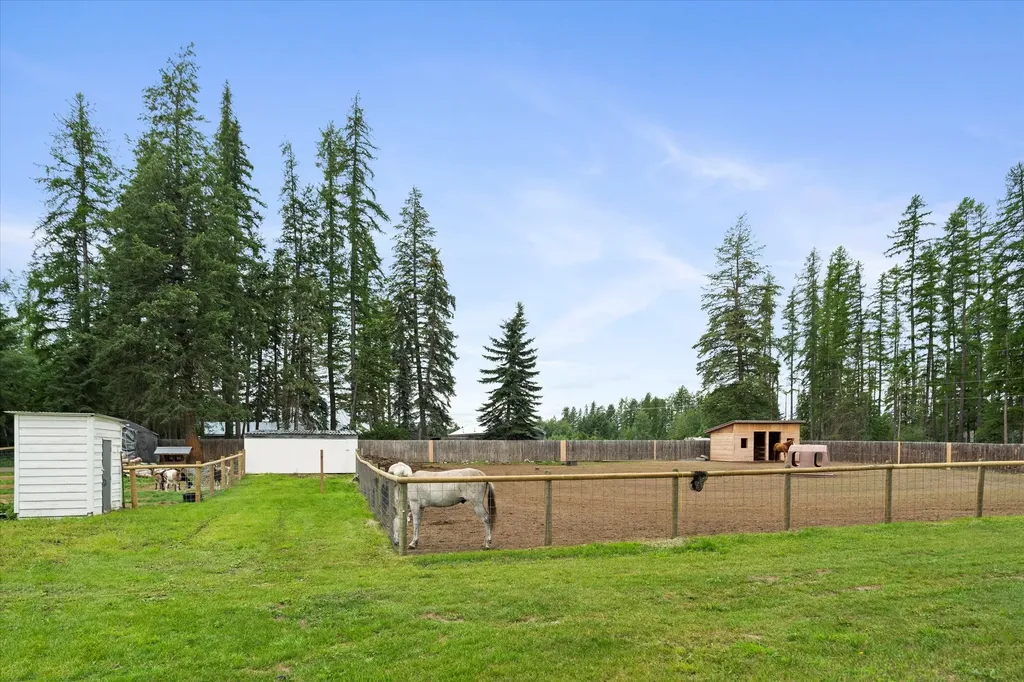 165 Reeds Lane Columbia Falls MT 59912