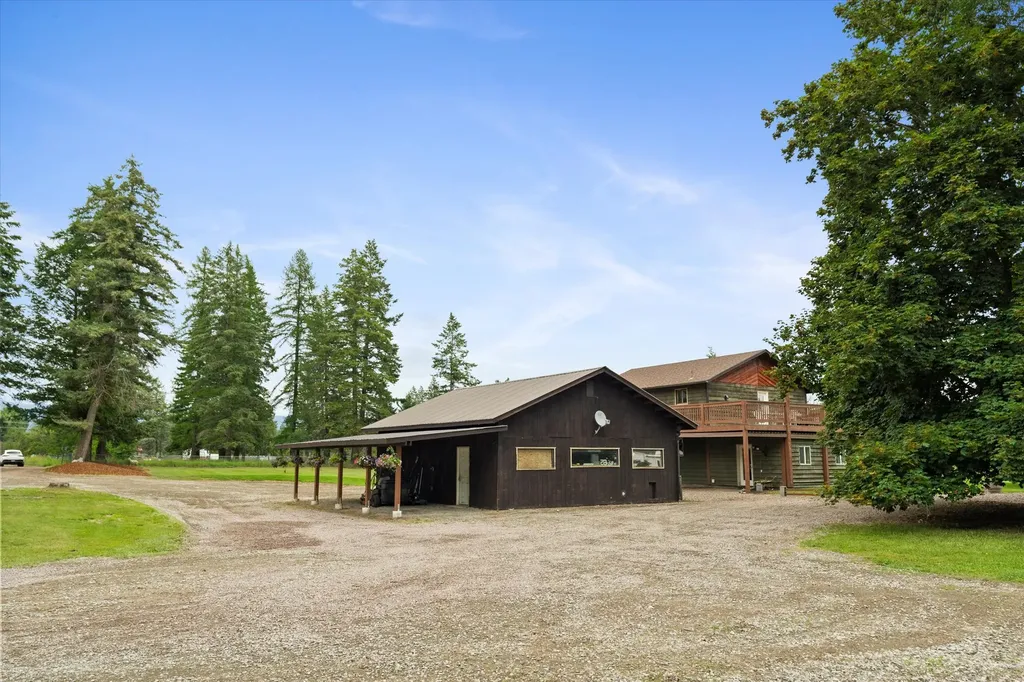 165 Reeds Lane Columbia Falls MT 59912