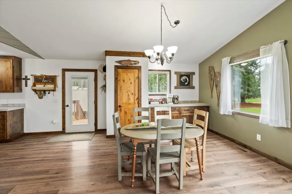 165 Reeds Lane Columbia Falls MT 59912