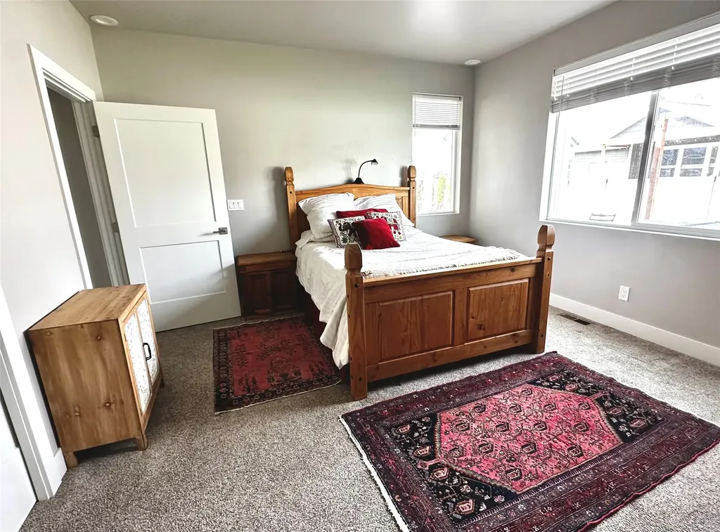 2718 Bundy Lane Missoula MT 59803