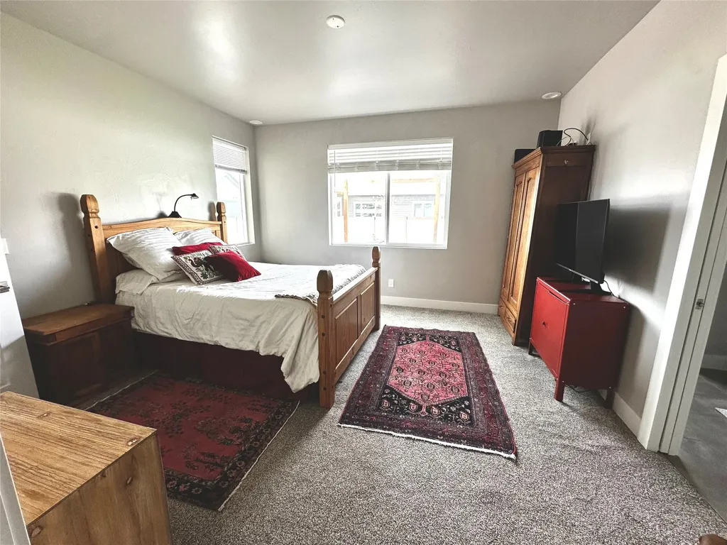 2718 Bundy Lane Missoula MT 59803