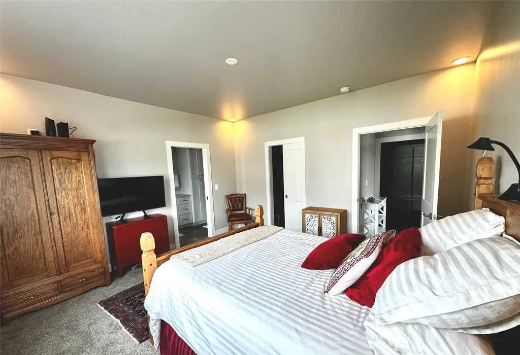 2718 Bundy Lane Missoula MT 59803